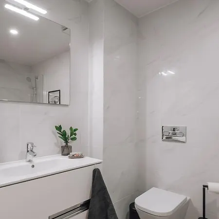 Lägenhet Luso - 2 Bedrooms In Alcantara *