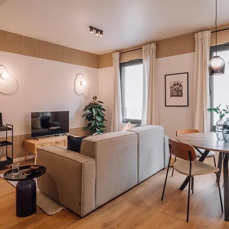 Luso - 2 Bedrooms In Alcantara Лиссабон