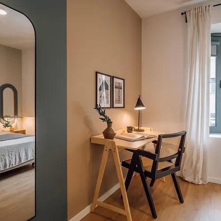 דירה Luso - 2 Bedrooms In Alcantara ליסבון